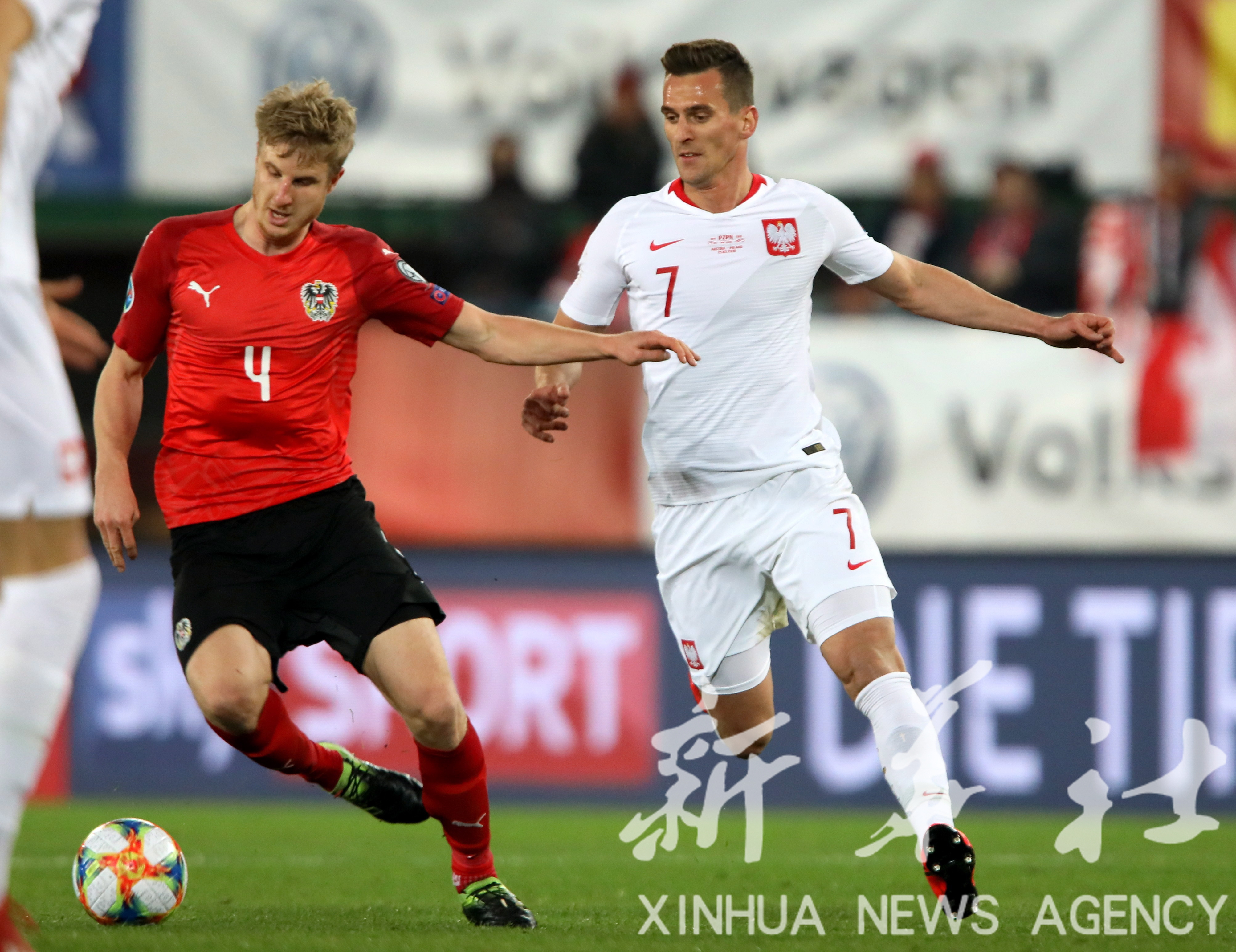 奥地利队力克日本队，波尔扛起全队