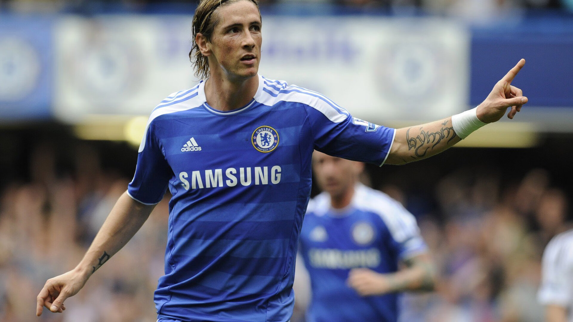 绿茵场与硬木地板的交响，当切尔西绝杀伊朗遇见克瓦拉茨赫利亚的抢七传奇