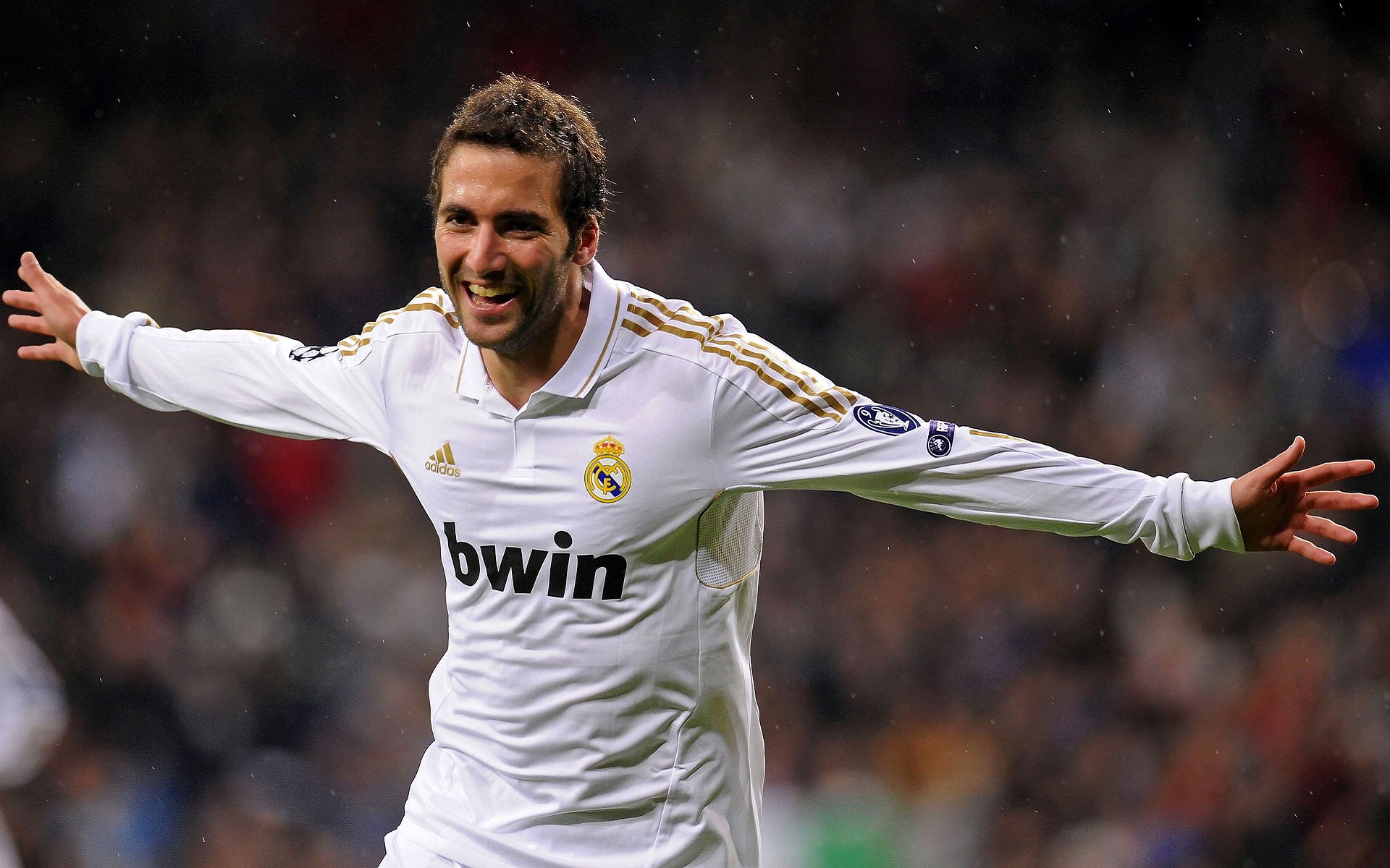 跨界主宰，从NBA险胜到意甲接管，伦纳德的双面传奇